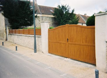 portail-bois-pvc